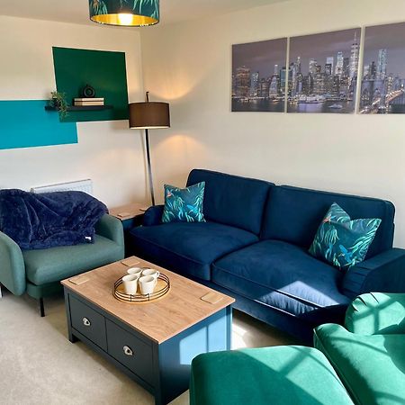 3-Bedroom Luxury Stay With Free Parking Market Harborough Kültér fotó