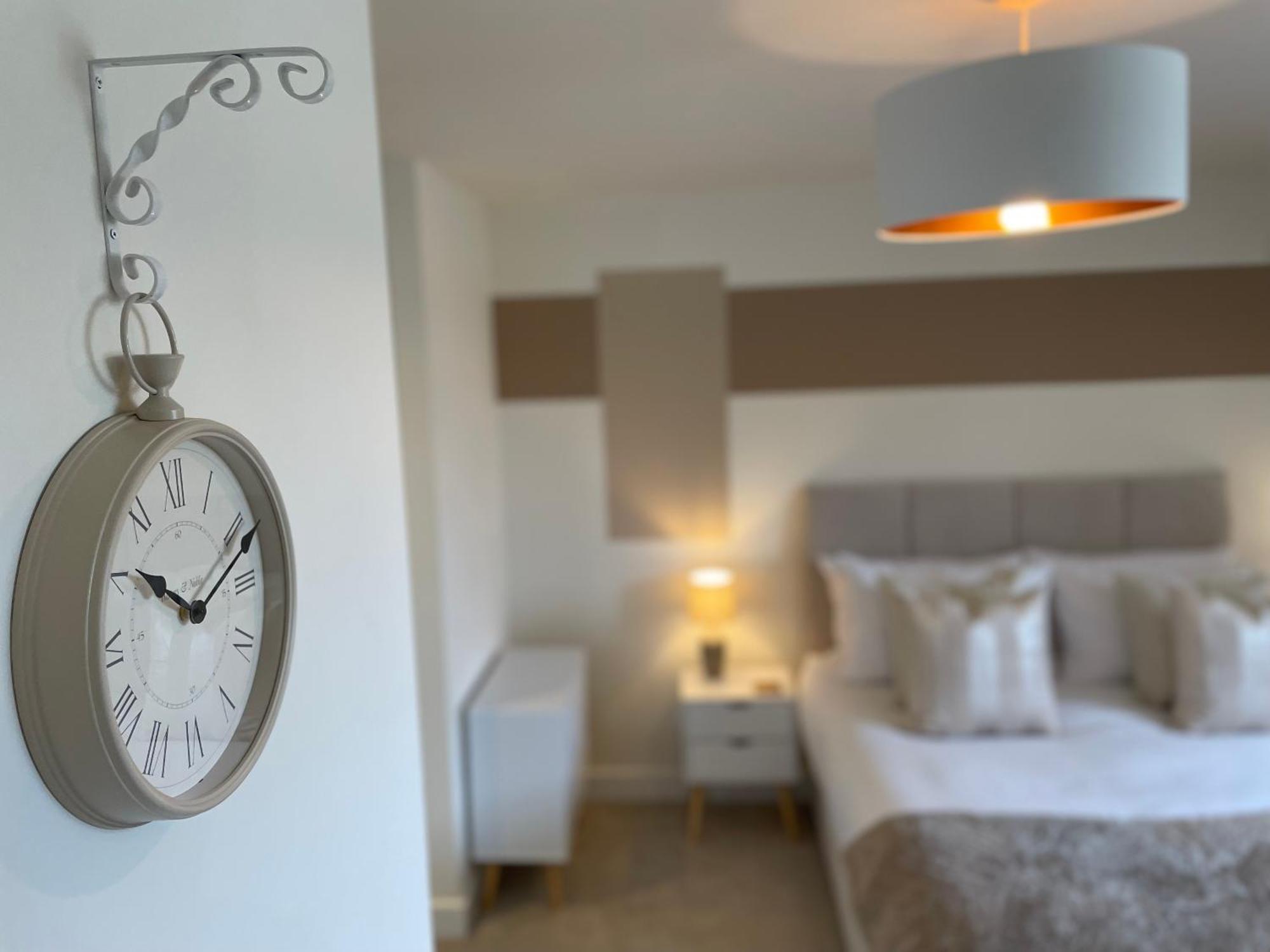 3-Bedroom Luxury Stay With Free Parking Market Harborough Kültér fotó